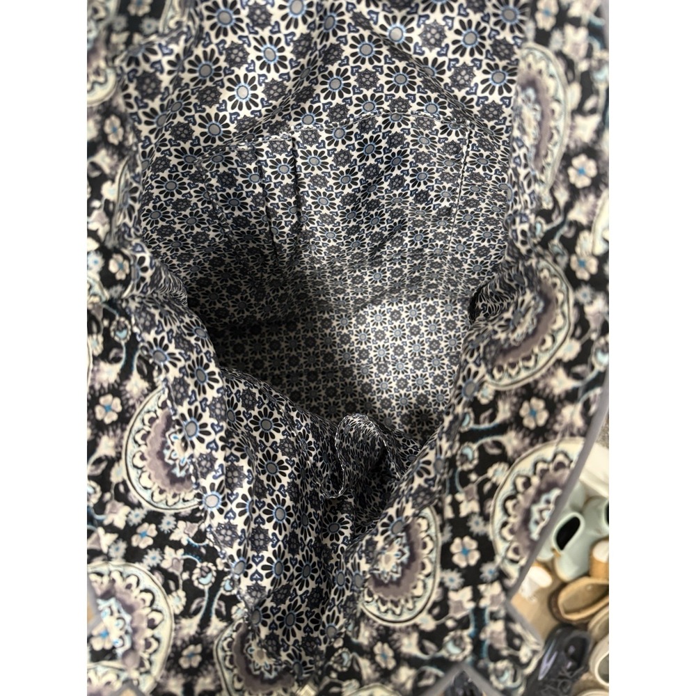 Vera Bradley Tote Bag W/ Double Straps Black & Gray With Floral - Picture 8 of 11